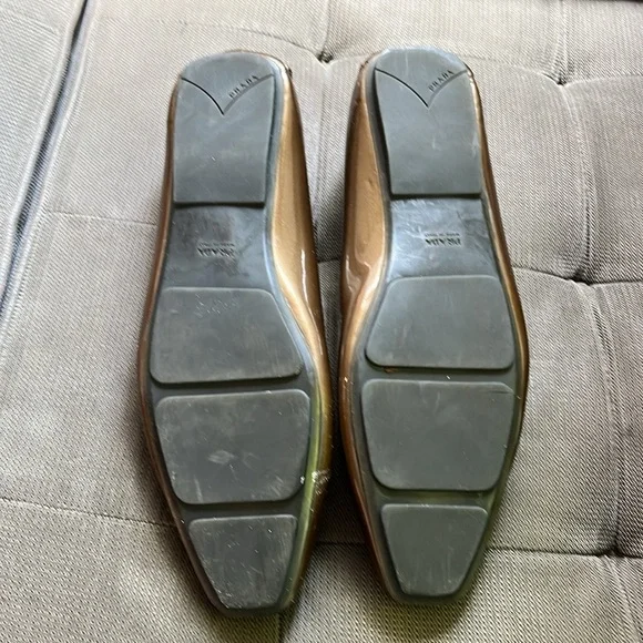 🥑Prada Metallic bronze Patent Leather Driving Loafers - Picture 7 of 11